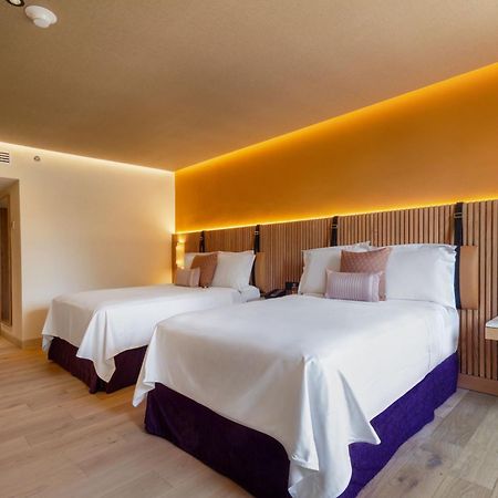 Camino Real Polanco Mexico Hotel Exterior photo Deluxe Ocean View
